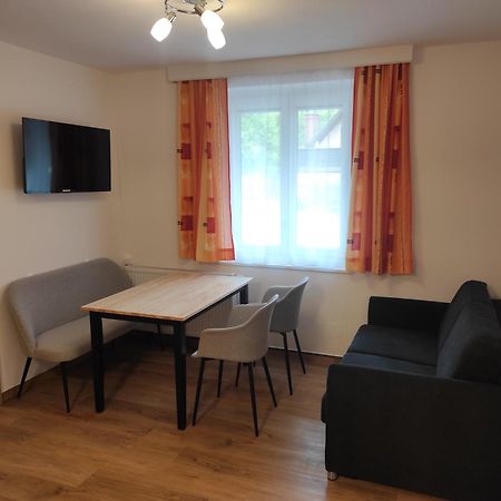 Putz Appartements Grobming Extérieur photo