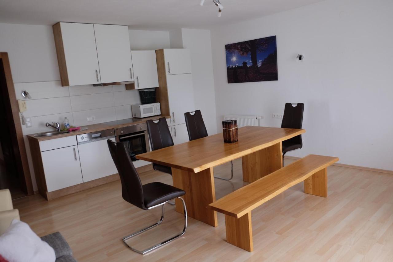 Putz Appartements Grobming Extérieur photo